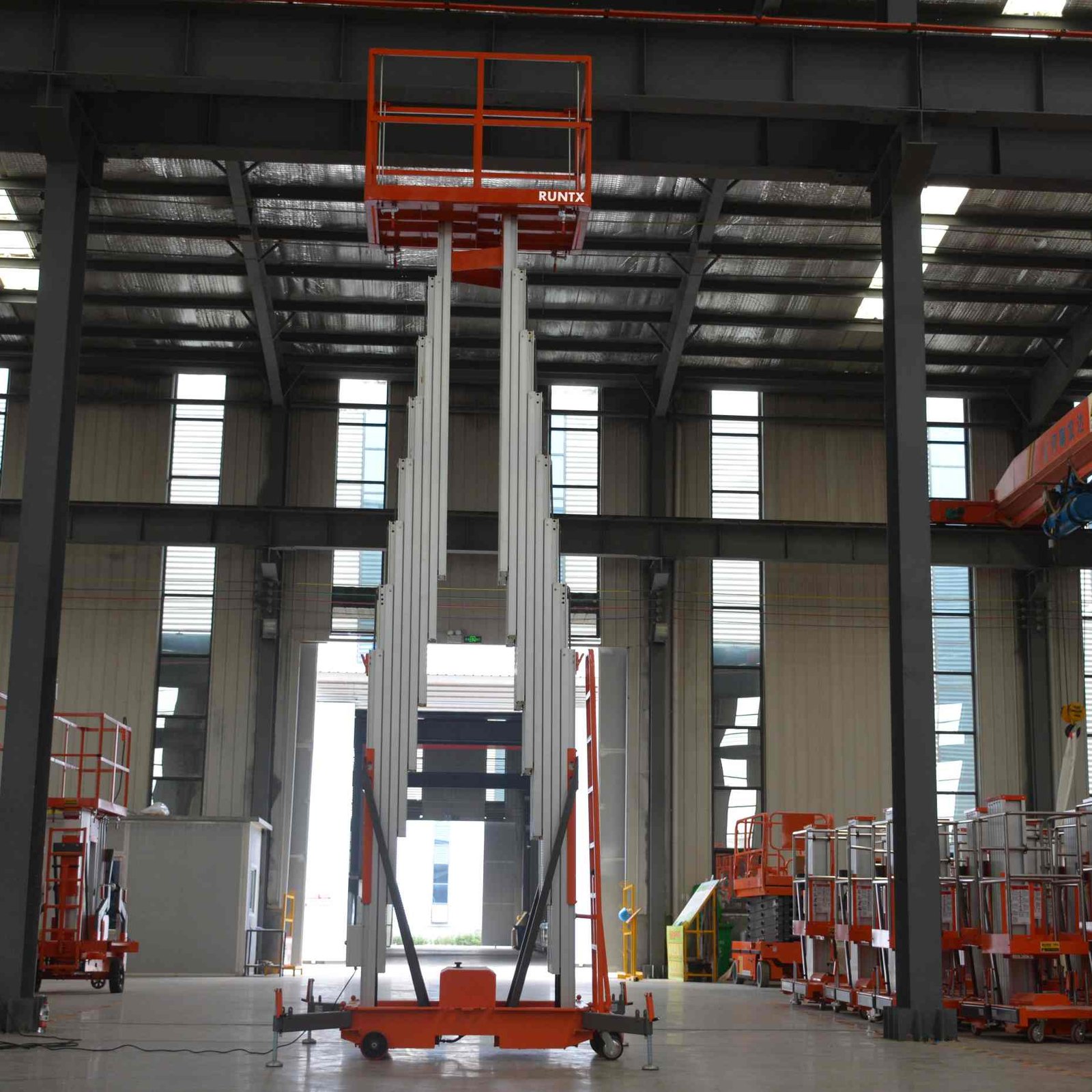 Vertical Mast Lift Equipment