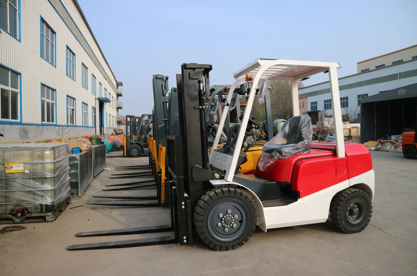 belgian runtx agent orders 18 units of 2.5 ton diesel & lpg forklifts (3)